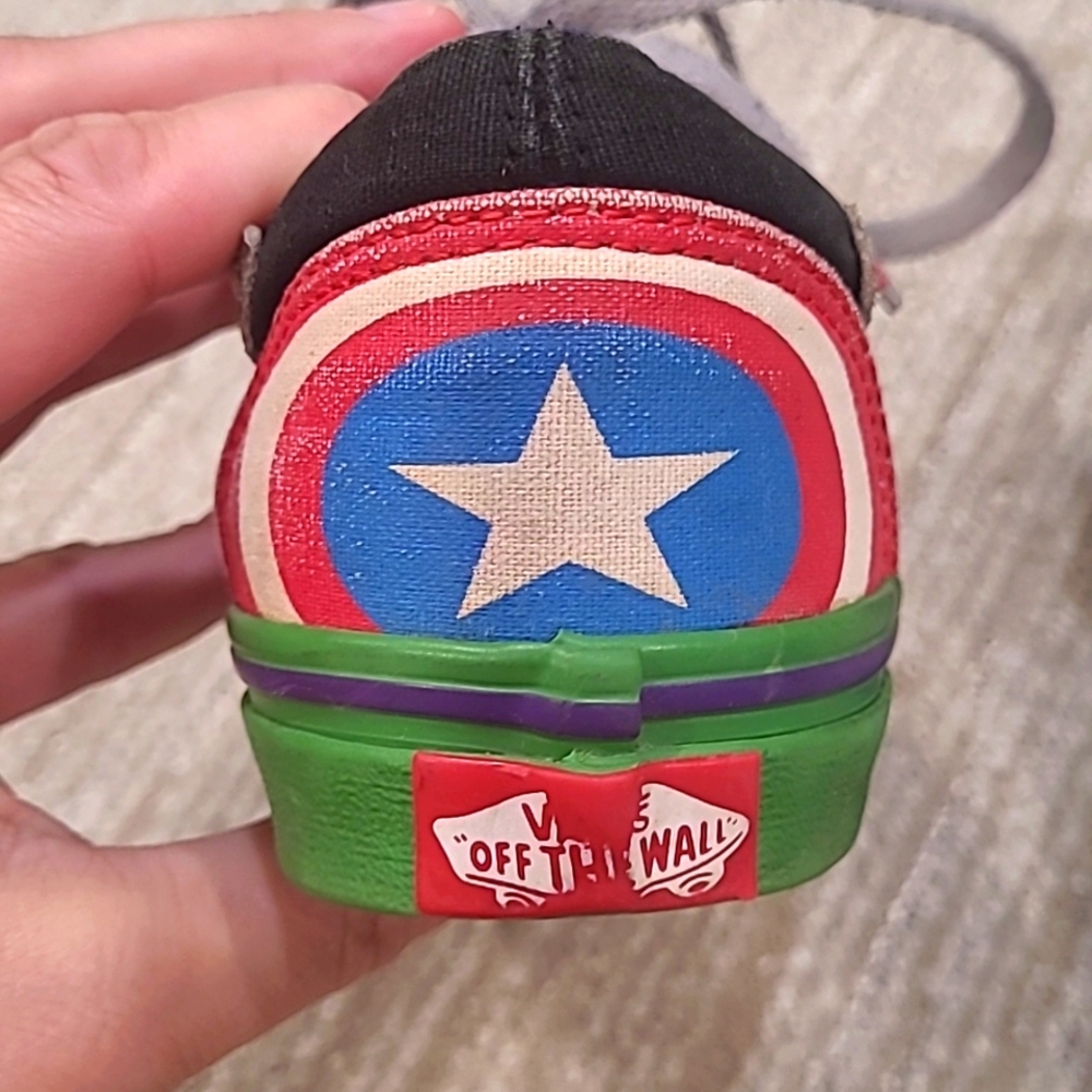 Marvel Vans - Picture 11 of 16